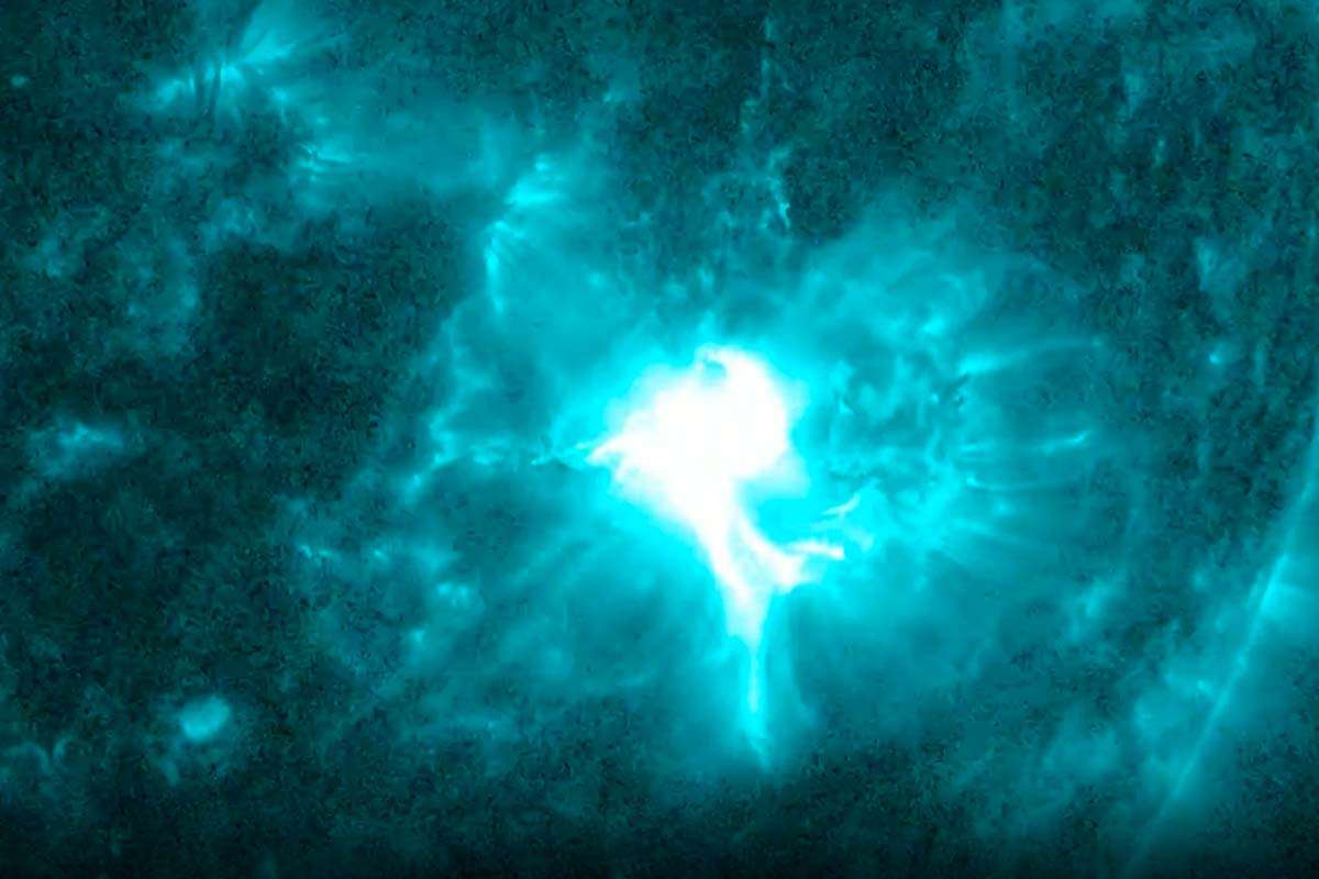 Giant Sunspot AR3664 Triggers Its Most Intense Solar Flare Yet 