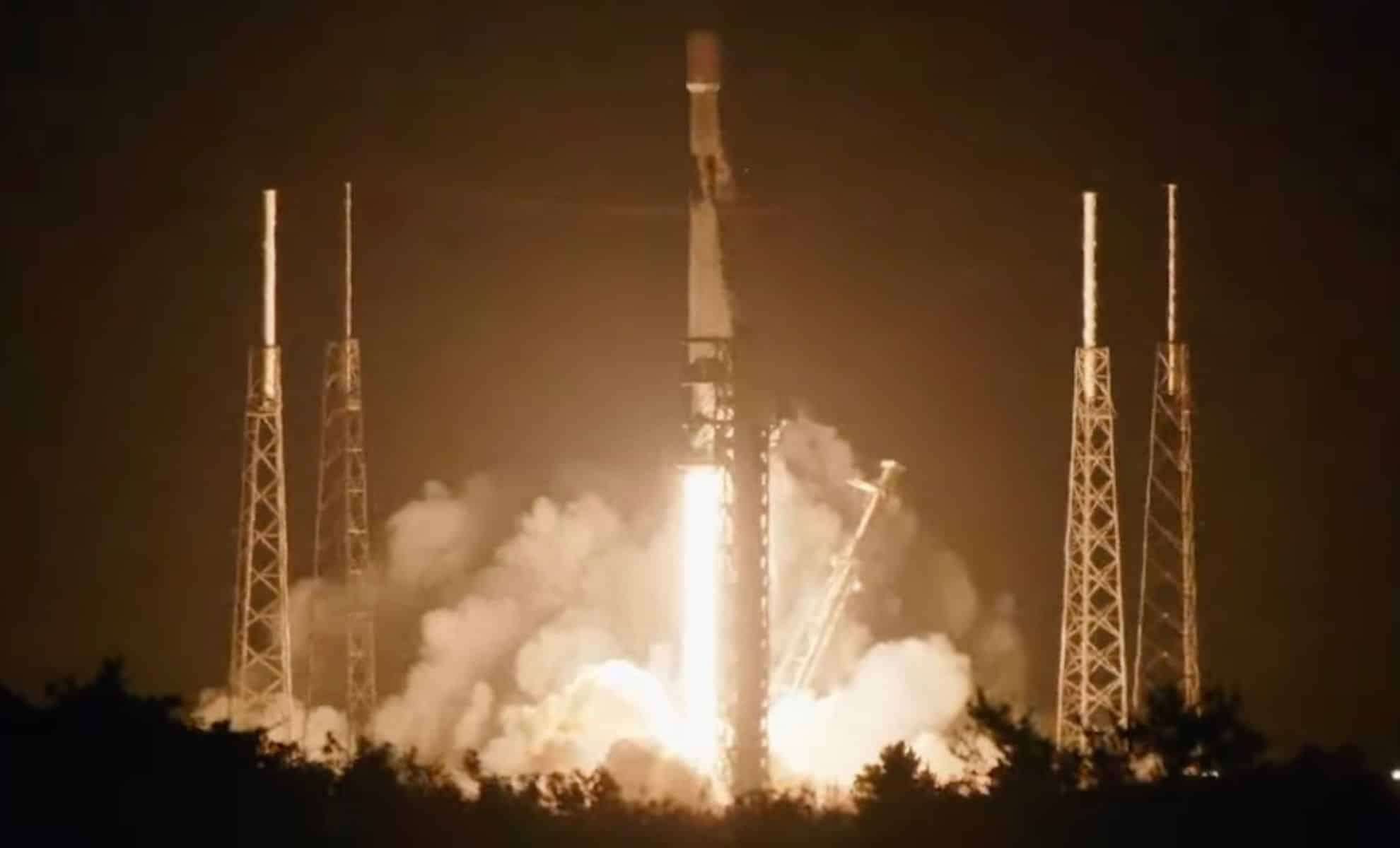 How to Watch Tonight’s Spectacular SpaceX Falcon 9 Launch in Florida 