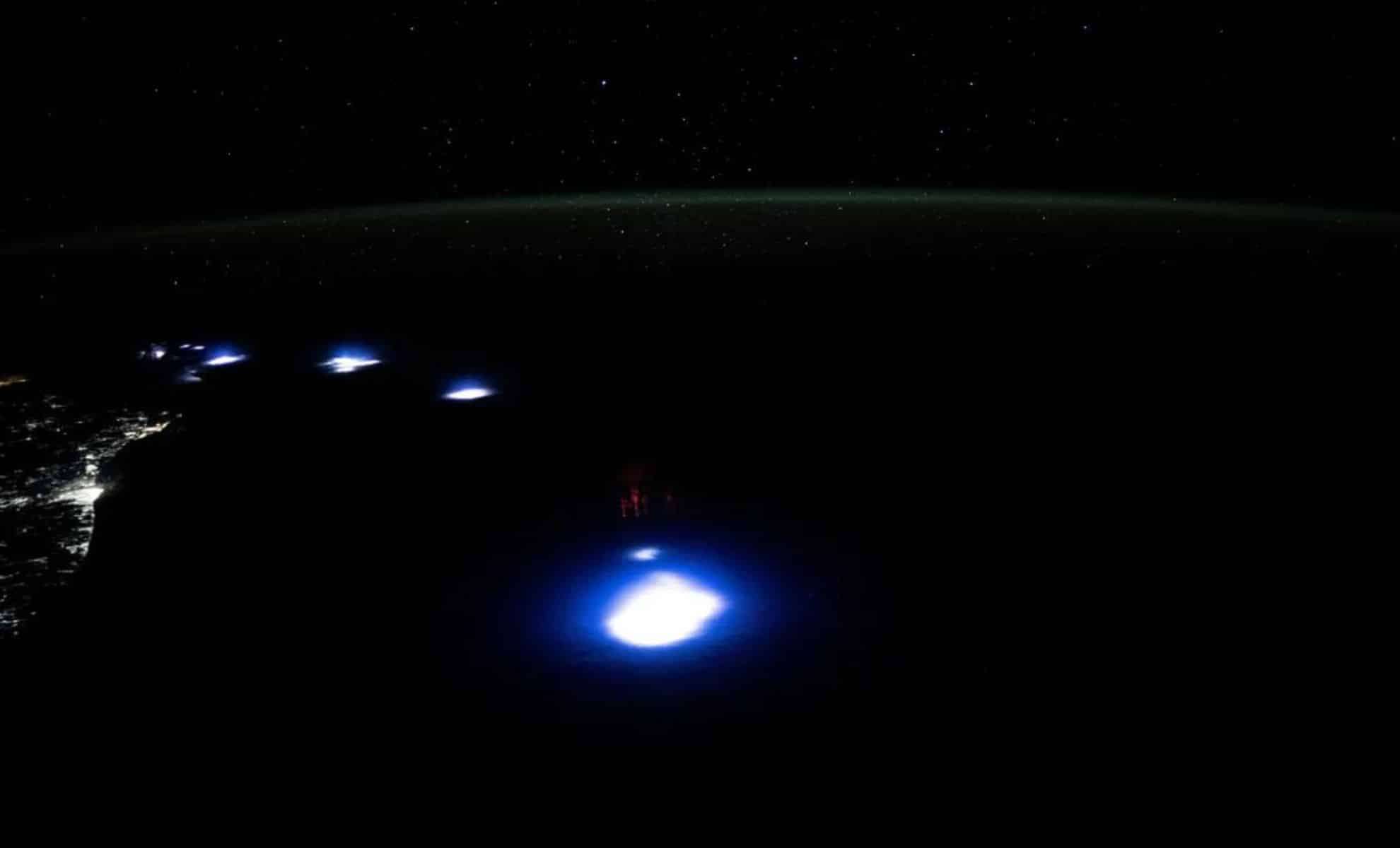 Astronaut Captures Rare Red Sprites Above Thunderstorms from ISS 