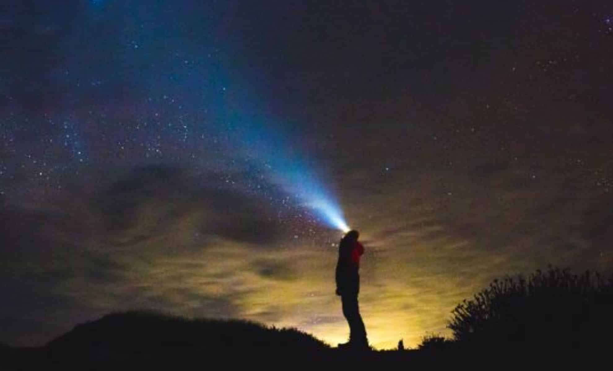 Night Sky Highlights: Key Astronomical Events from July 15 to 21 