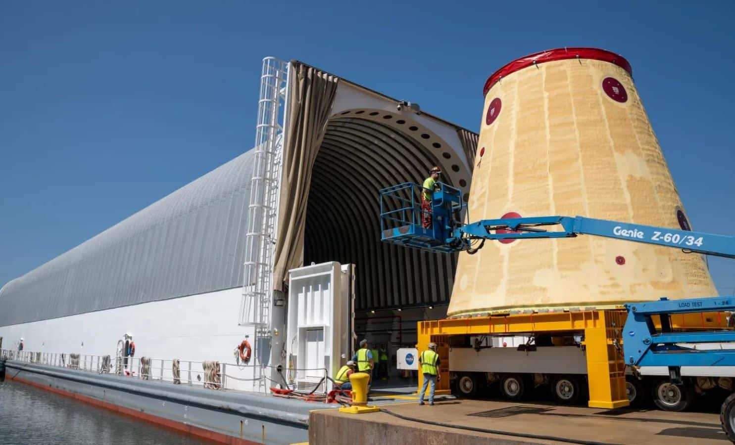 Artemis II Advances as Key Rocket Element Arrives at Kennedy Space Center 