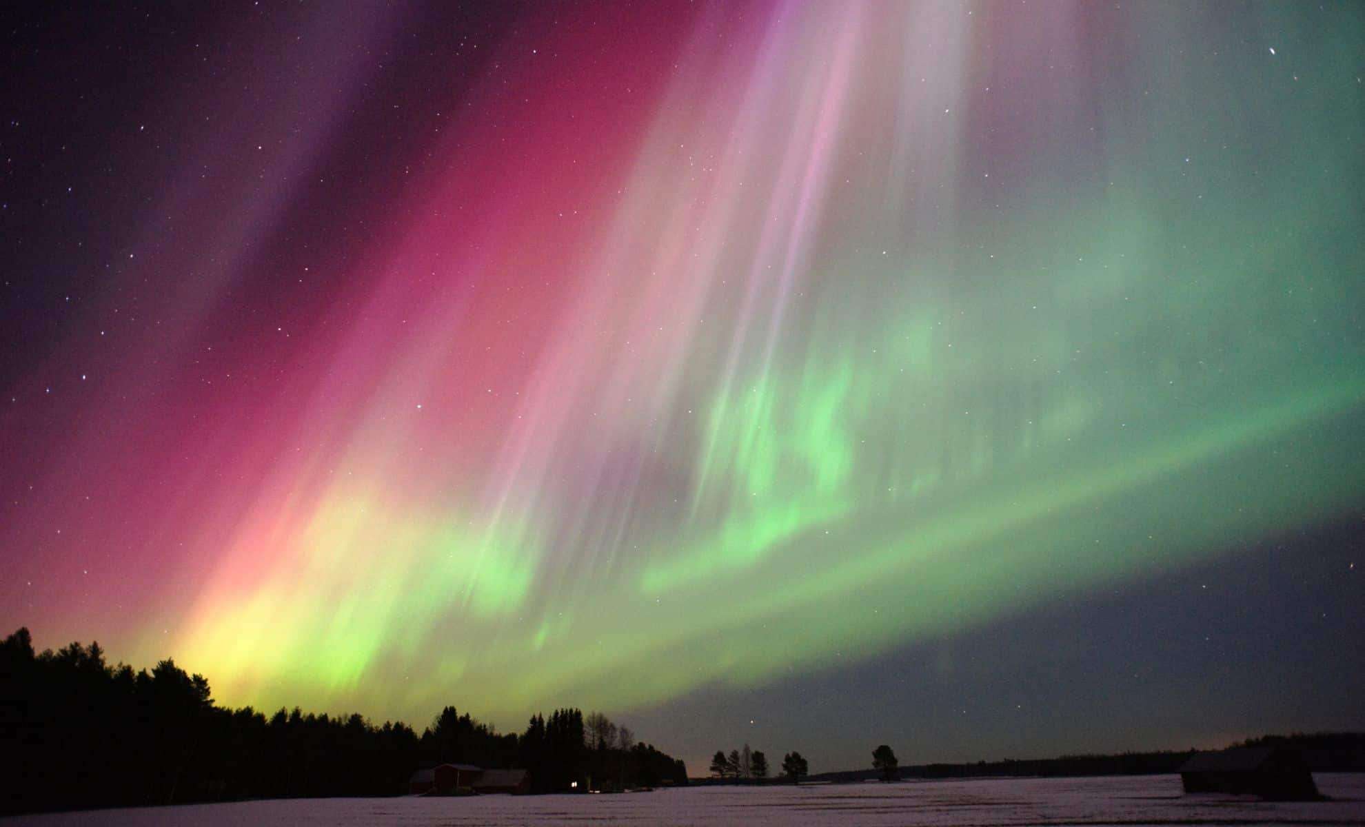 Aurora Borealis Returns: Where to Spot the Northern Lights Across the U.S. This Week 