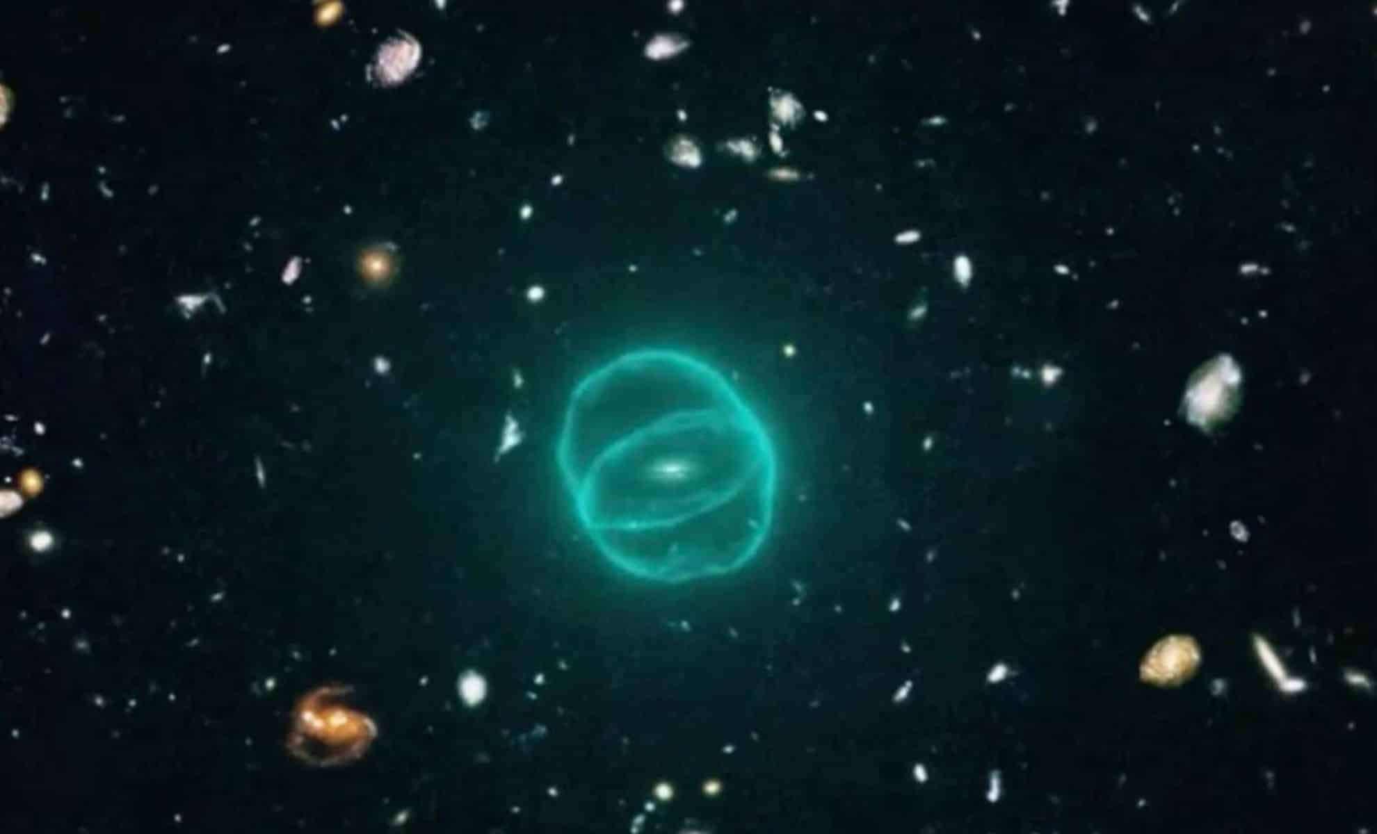MeerKAT Reveals a Mysterious Faint Radio Ring Close to the Milky Way’s Core 