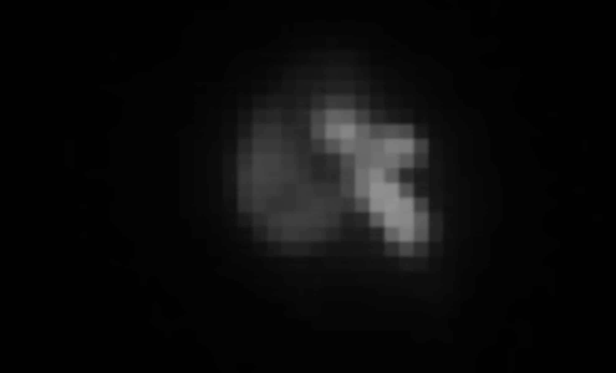 Amateur Astronomer Reveals Stunning Images of Secretive Spy Satellites in Earth Orbit 