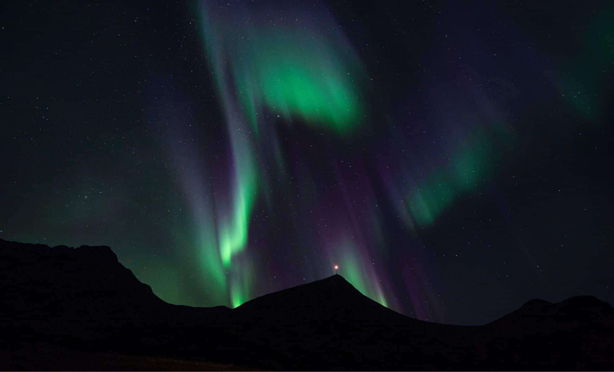 Northern Lights Forecast: Stunning Aurora Display Anticipated Across North America Tonight 