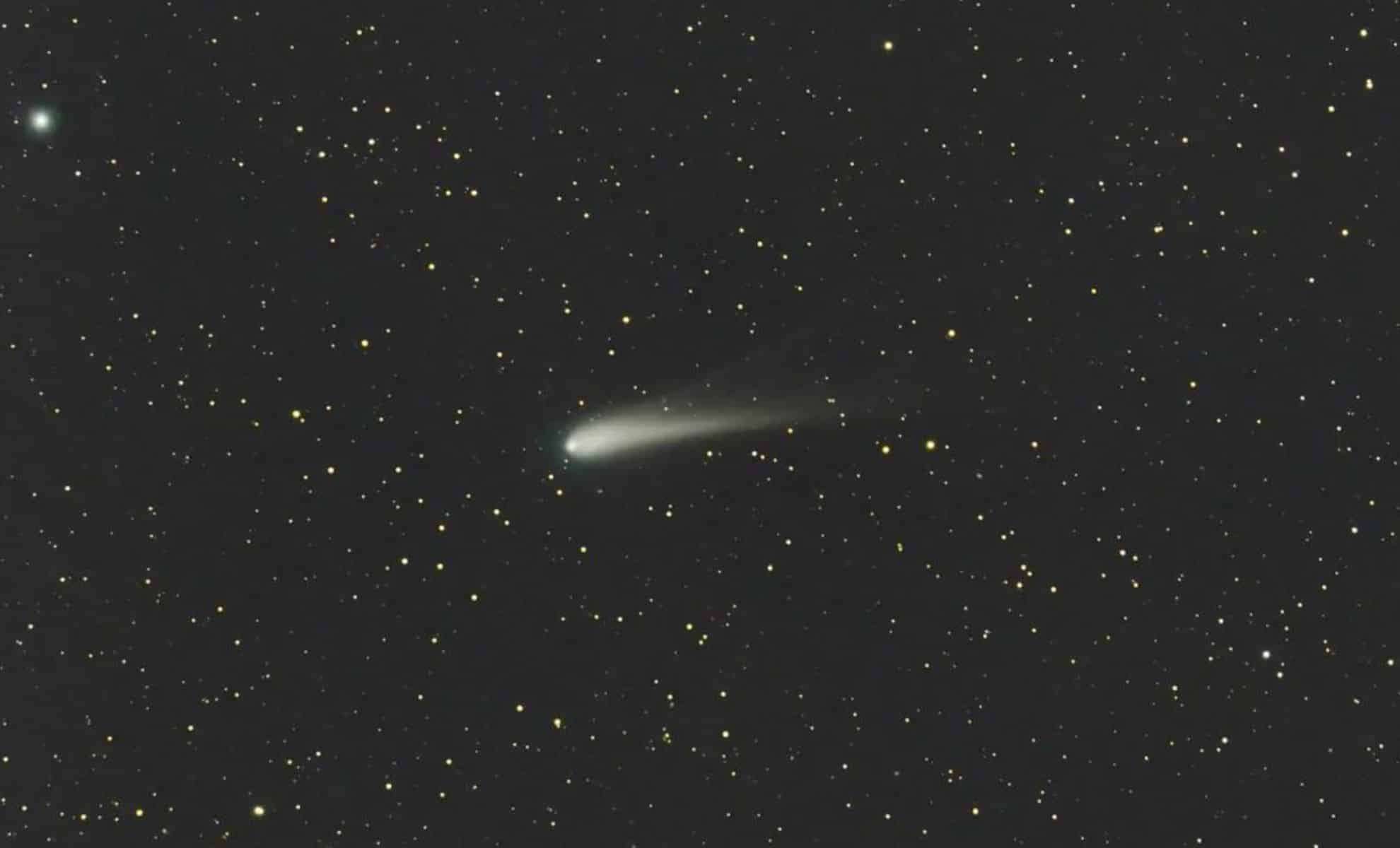 Comet C/2023 A3 (Tsuchinshan-ATLAS): When and How to Catch This Stunning Sky Show 
