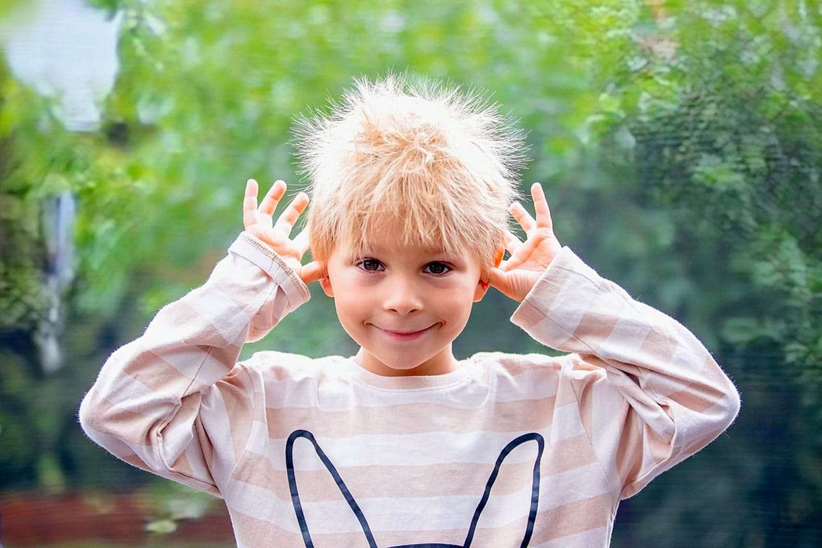 Revealing the Ancient Origins of Static Electricity: A Scientific Breakthrough 