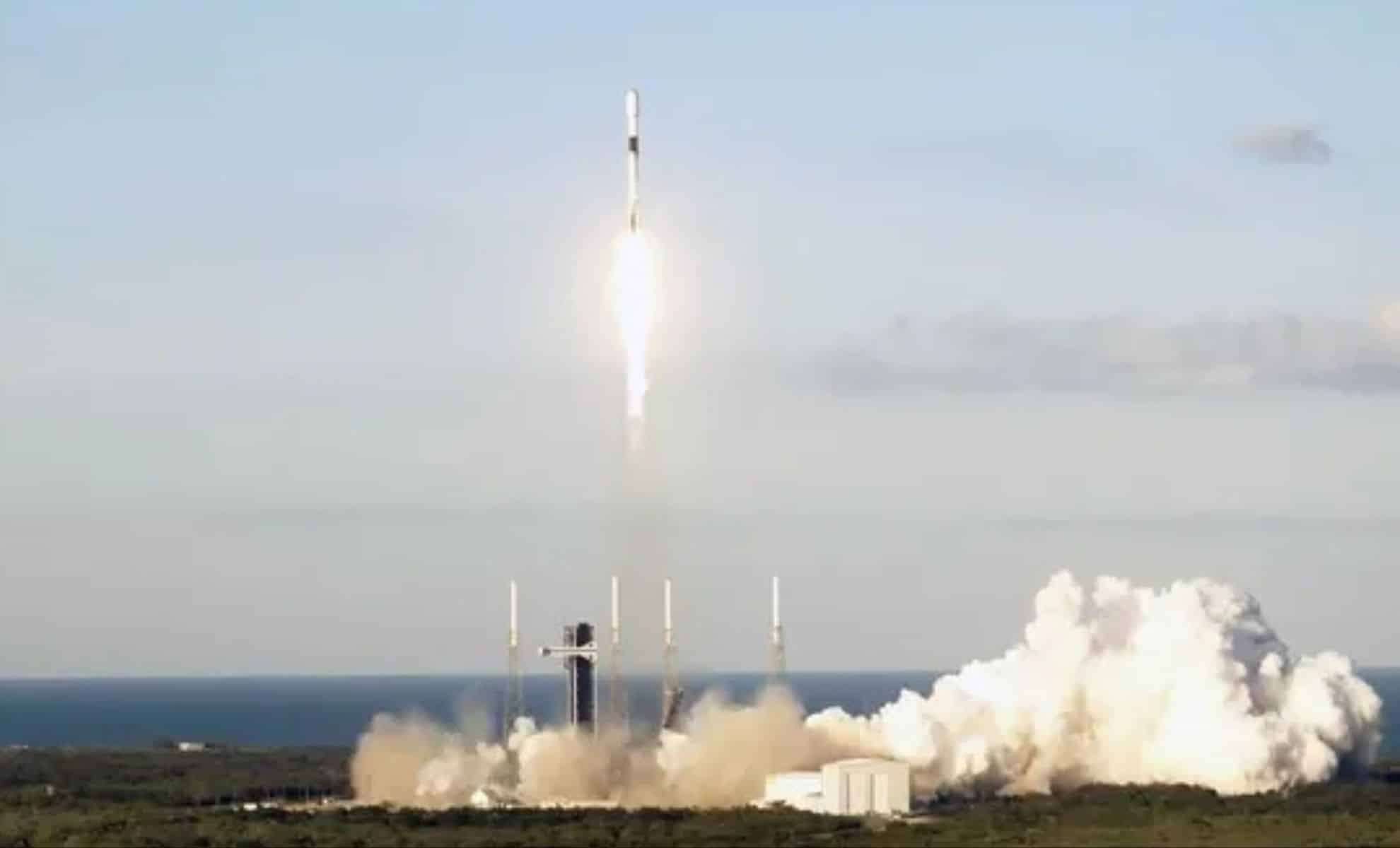 SpaceX Sets New Launch Record with 22 Starlink Satellites from Florida’s Space Coast 