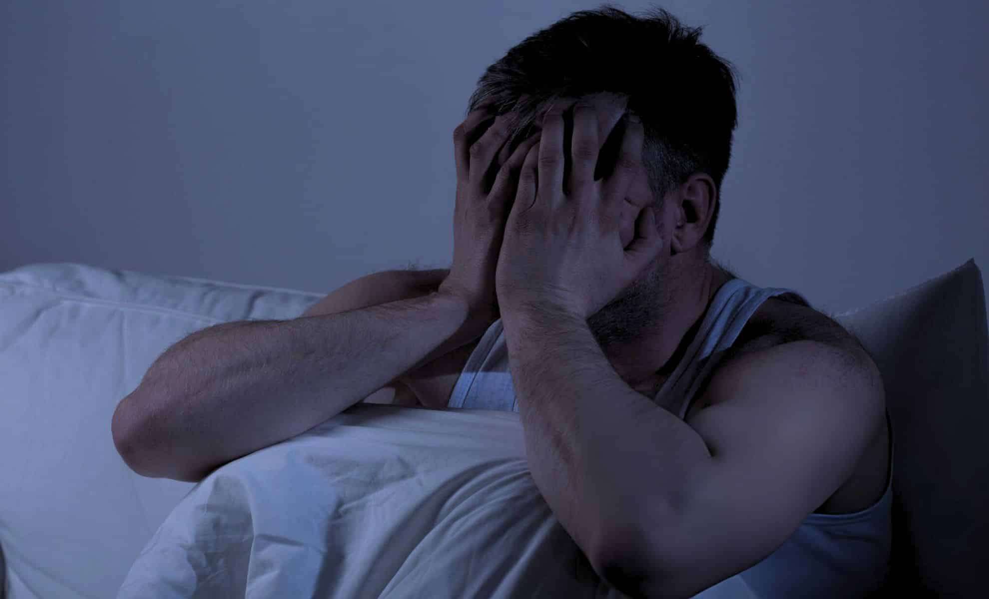 Expert Explains What to Avoid When You Wake Up in the Middle of the Night 