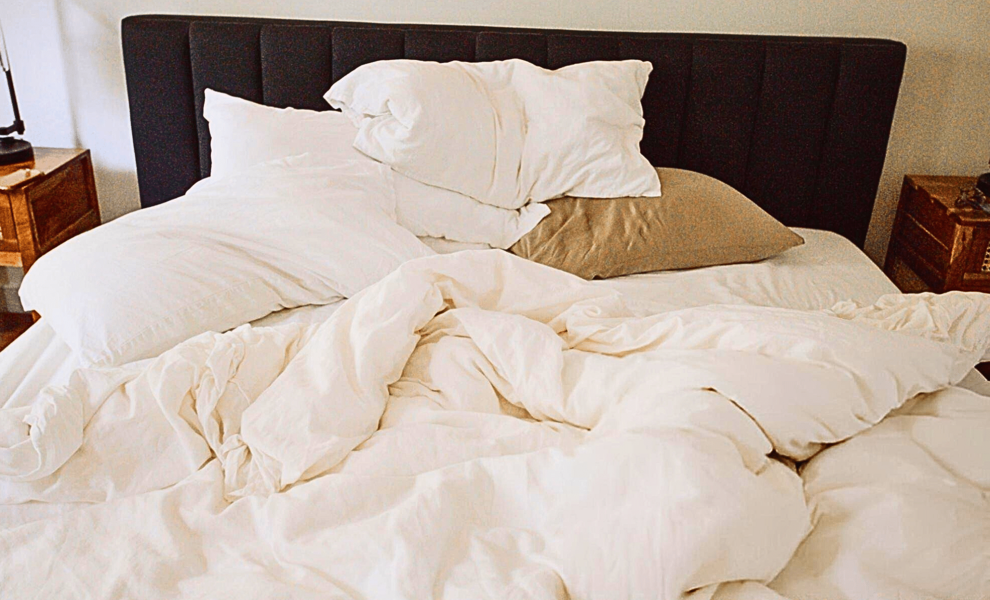 Expert Advice on How Often to Wash Your Towels and Bed Linens 