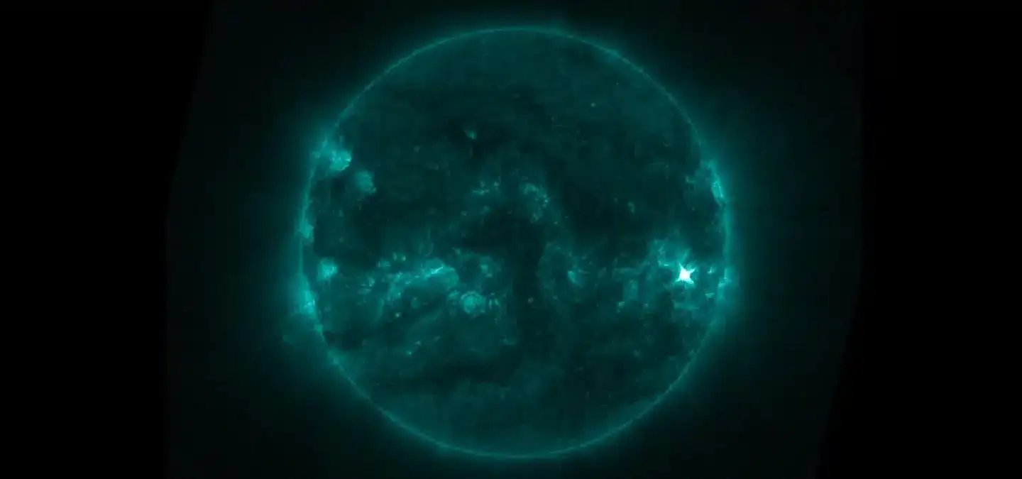 northern-lights-week-x-class-solar-flares-daa02967446320a73a65288cca46efe5.webp