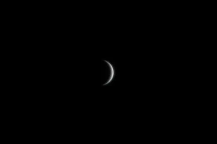 A-crescent-Venus-at-its-brightest-77cbd4063d16d1d441826e46494d7203.jpg
