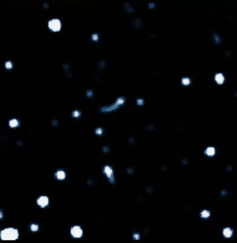 A-20-year-time-lapse-of-stars-orbiting-the-black-hole-782x800.gif-1fc3a17d969b40baba854ee84e9398d0.webp