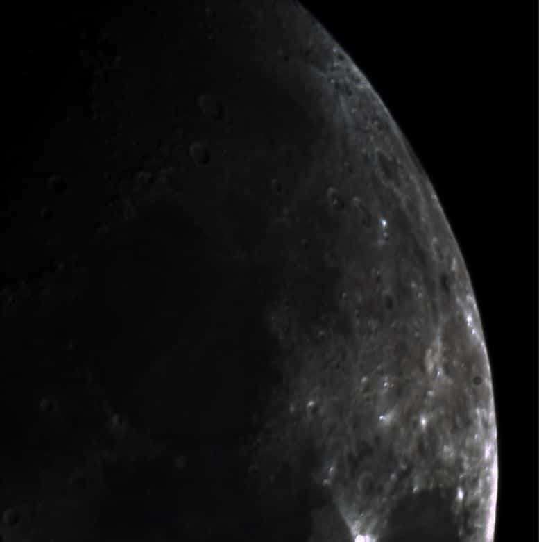 The-lunar-impact-photographe-by-David-Lynch-bbcbace853f21fdd3e3f49638ed239b1.jpg