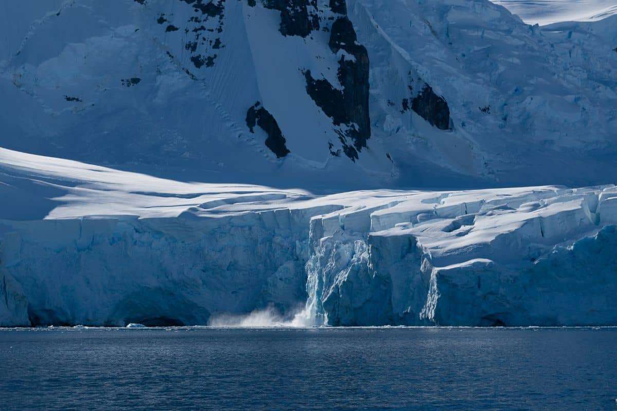 Antarctica’s Hidden Threat: Ocean-Driven Ice Melt Accelerates Sea Level Rise 