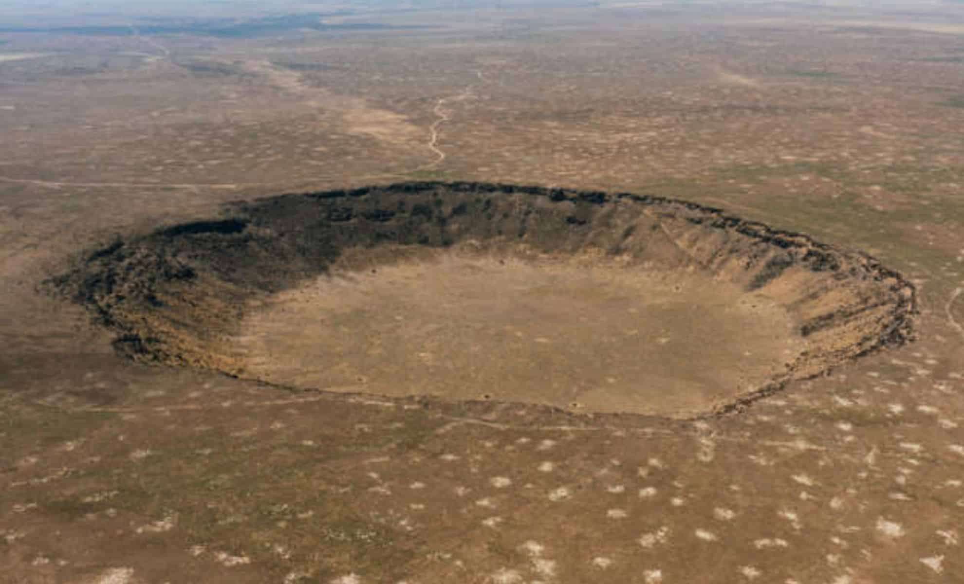 Massive Asteroid Crater Beneath U.S. East Coast Revealed, Surpassing Grand Canyon Size 
