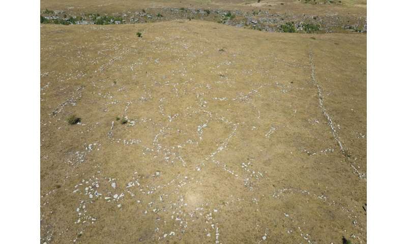 drone-uncovers-3000-year-old-settlement-32469dcda54786d55ffcdb3d550d2d58.jpg