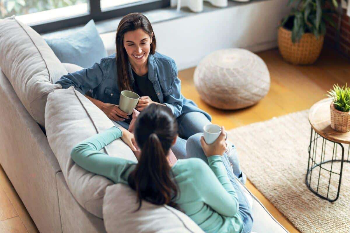 6 Key Indicators It’s Time to Reassess Your Friendships 