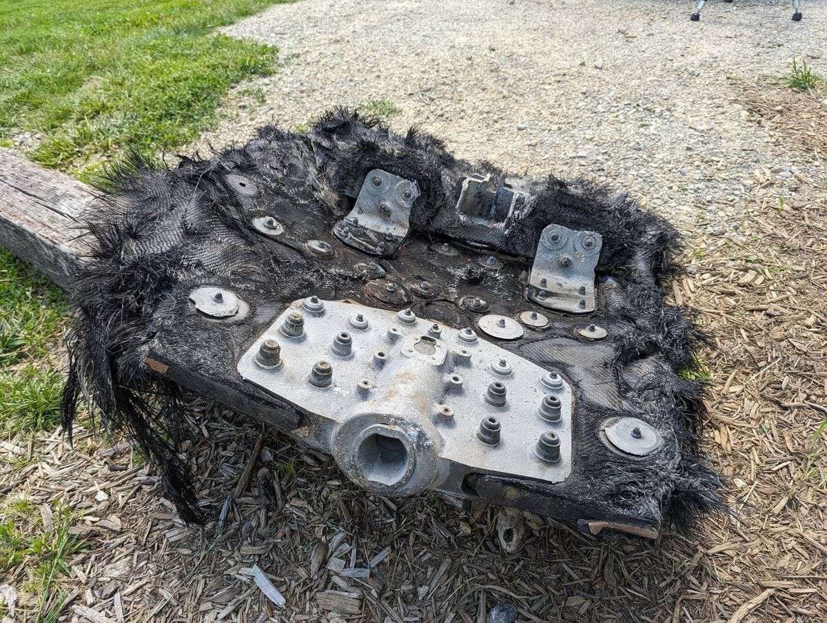 Debris-from-the-Dragon-Capsule-landed-in-the-middle-of-a-trail-at-the-Glamping-Collective-67751f15862f41795bde5b82acbb3577.jpg