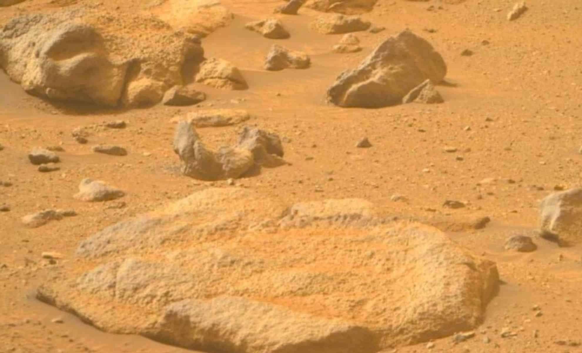 Mars Rover Perseverance Snaps a Strange 'Angry Face' Rock Formation That Captivates Global Attention 
