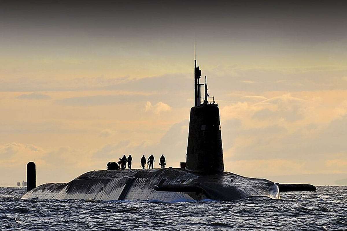 British Nuclear Submarines Under Scrutiny Amid Software and Maintenance Controversies 