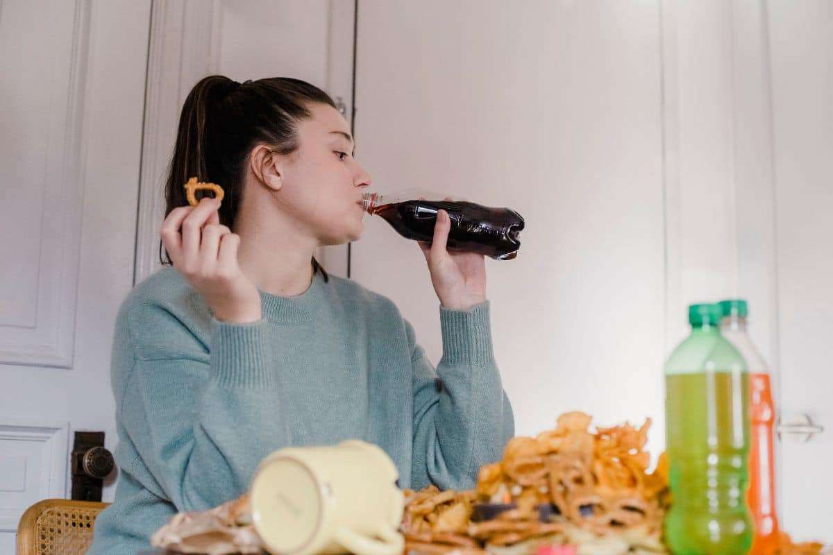 Daily Soda Drinking? Important Reasons to Rethink Your Habit 