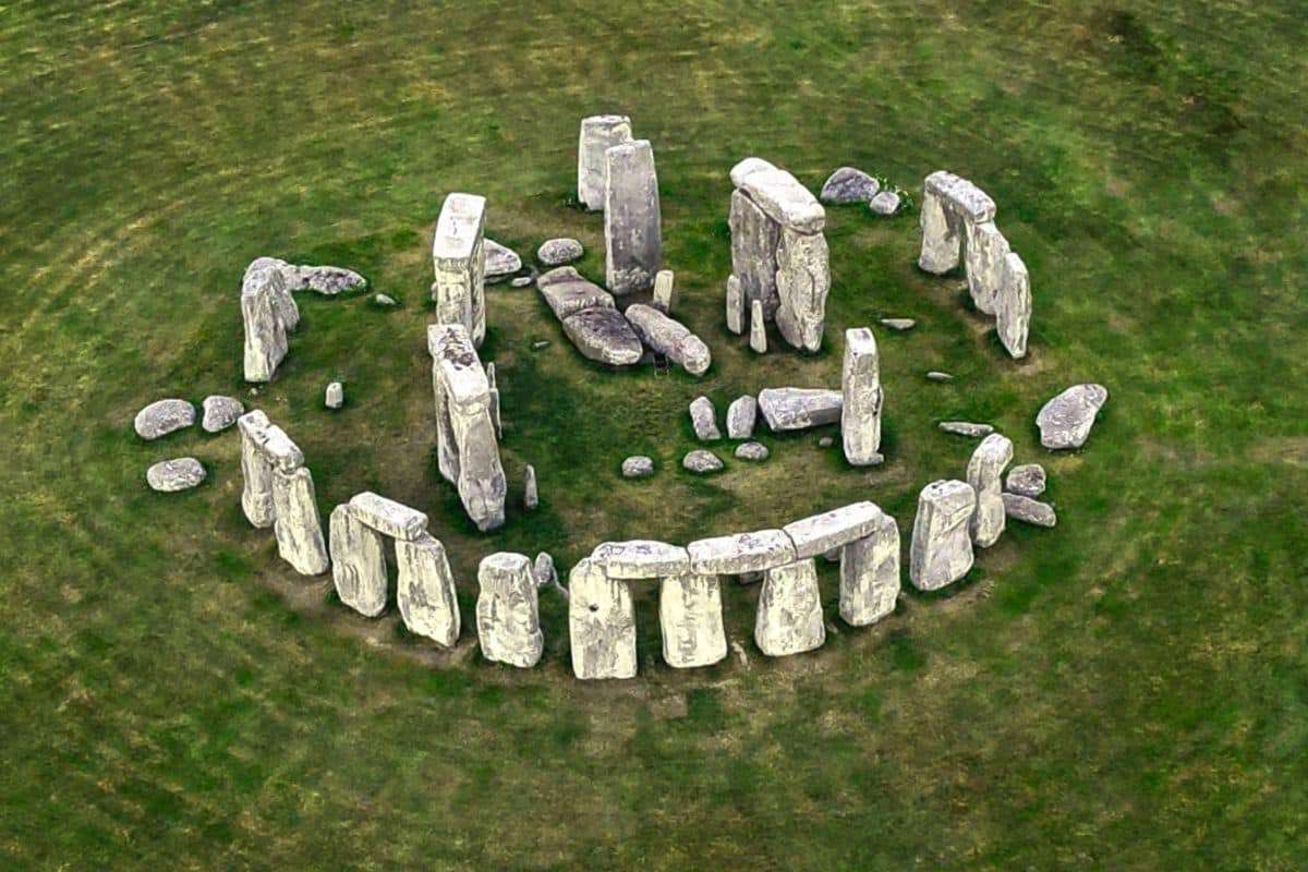 Mysterious Shifts Discovered at Ancient Stonehenge-Like Monument 