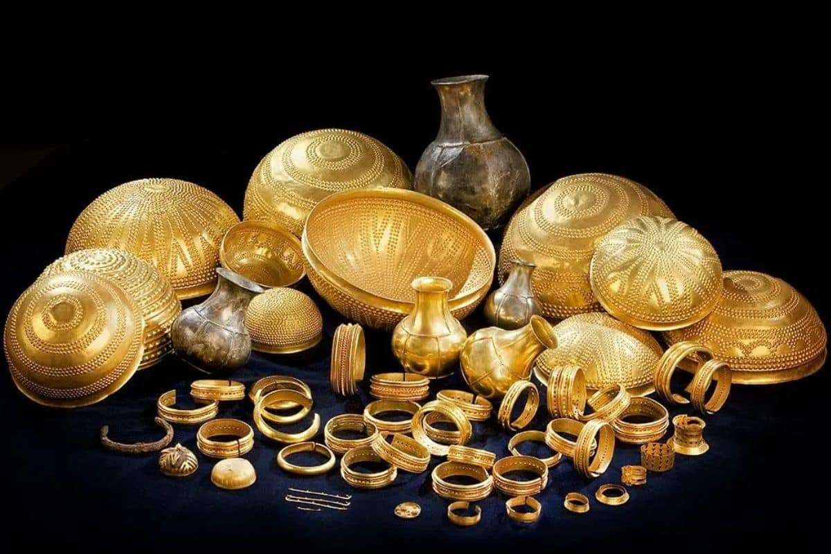 Ancient Spanish Bracelet Crafted from Meteorite Iron Reveals Bronze Age Mysteries 