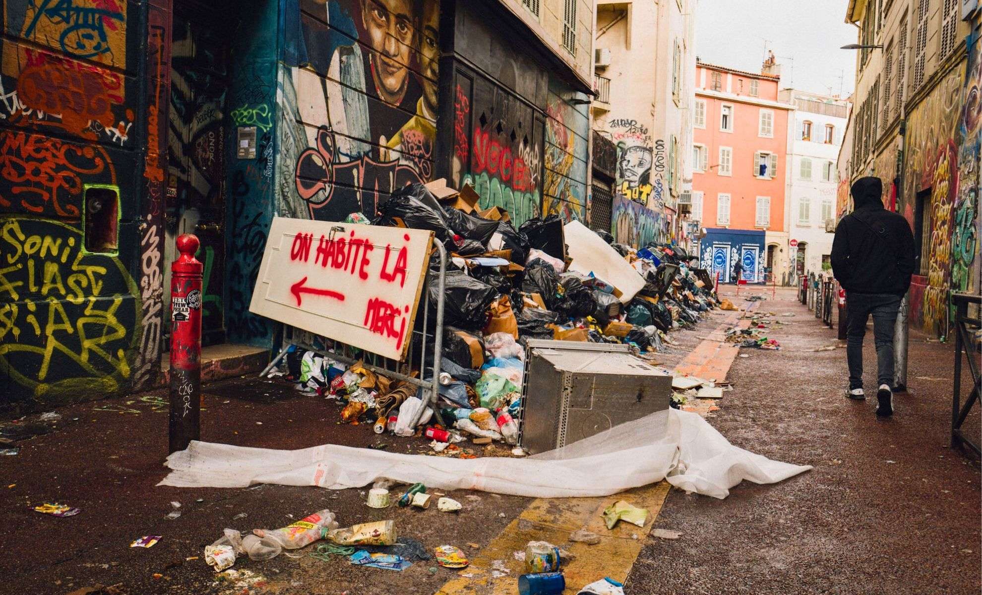 Marseille Ranks Among Europe's Most Polluted and Unsafe Cities, Report Reveals 