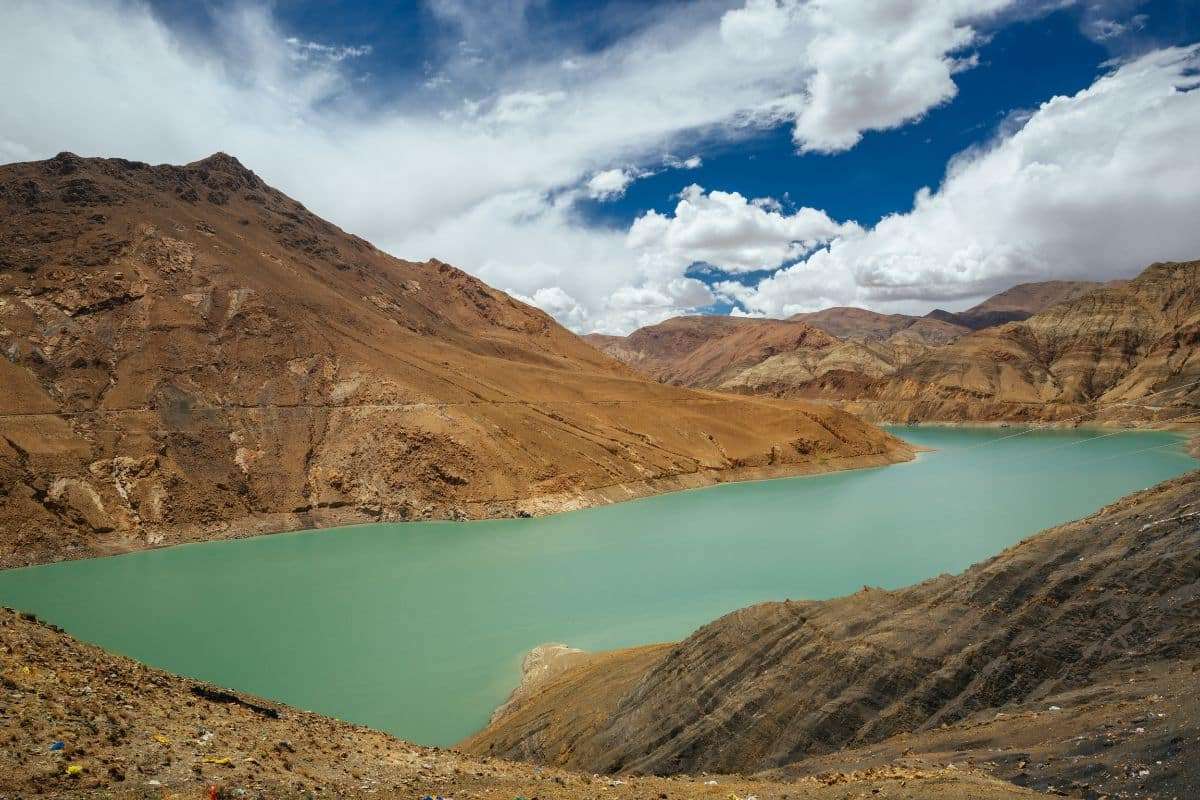 Rapid Expansion of Tibetan Plateau Lakes Puzzles Scientists 