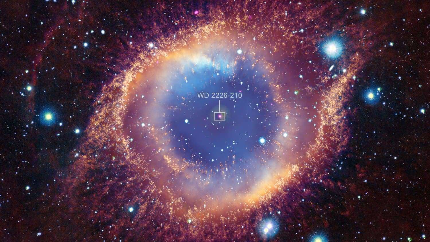 The-white-dwarf-named-WD-2226-210-at-the-centre-of-the-Helix-nebula-4c304bf91fa6a0410fbf622d9bd0dce1.jpg