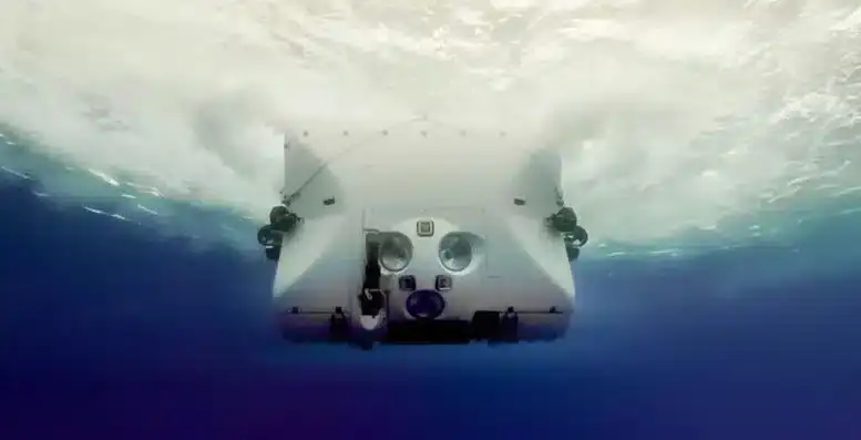 The-Limiting-Factor-Submarine-e6599f4d05041311dd6d40a768415b29.webp