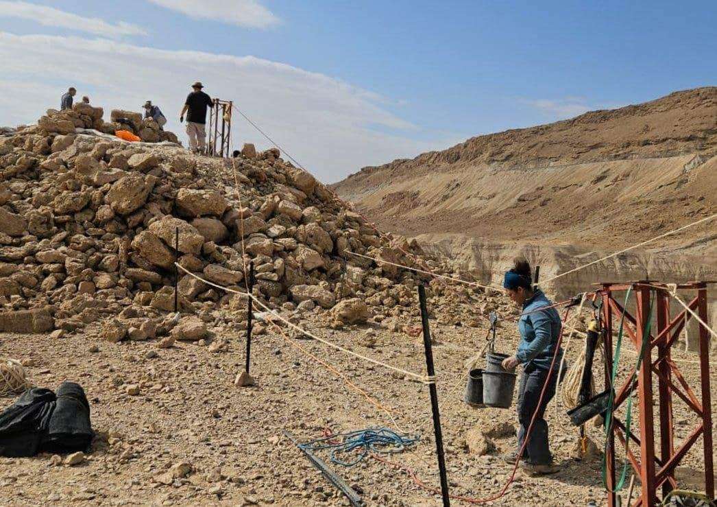 The-excavation-of-the-site-609fefc9673ca25c3a0ed0a92d780409.jpeg