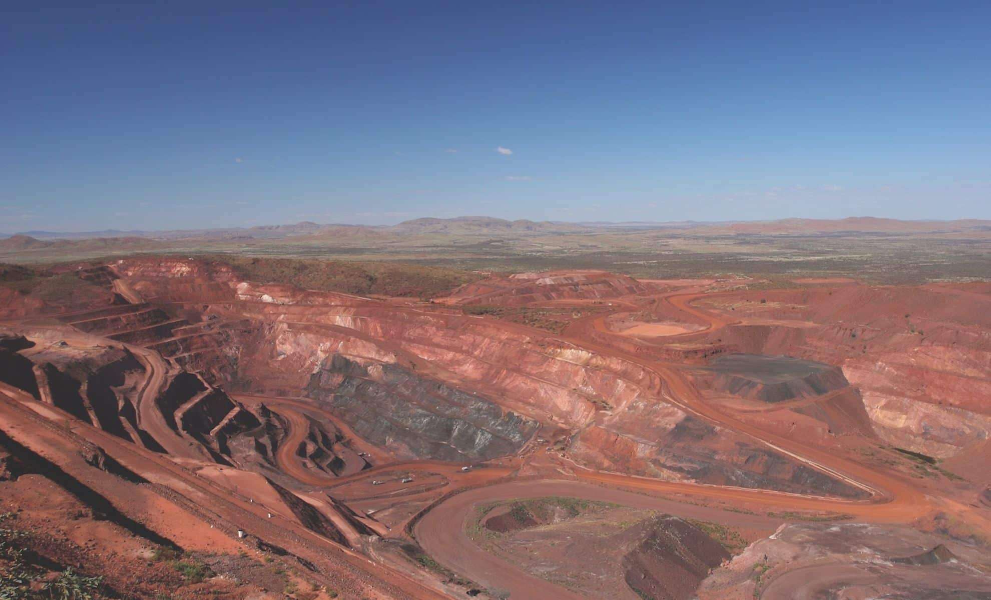 Record-Breaking Iron Ore Deposit Discovered in Western Australia Worth $5.7 Trillion 