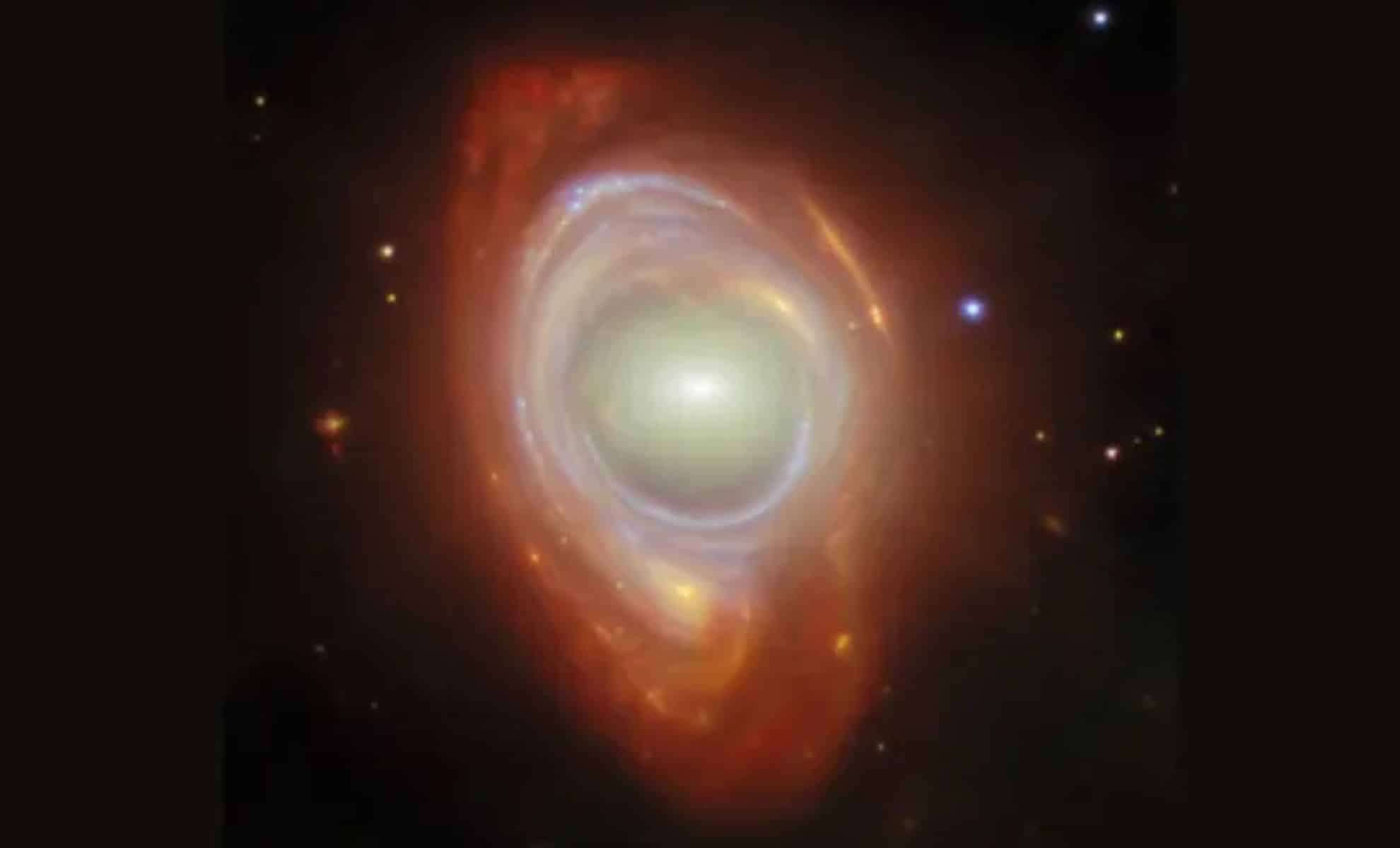 James Webb Reveals a Stunning Cosmic ‘Eye’: A Nearly Perfect Einstein Ring Formed by Gravity 