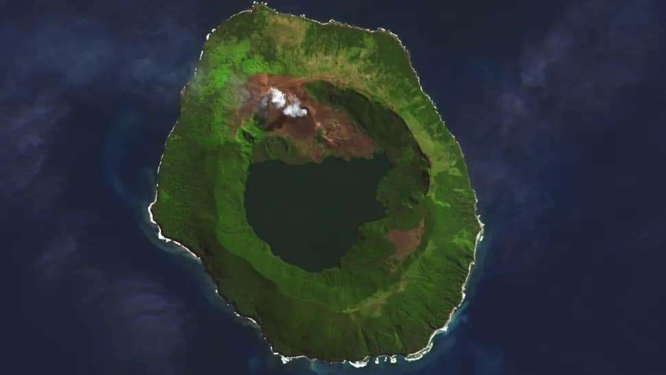 shining-anus-volcano-erupt-8f928170d375e88414471bfb4e30d714.jpeg