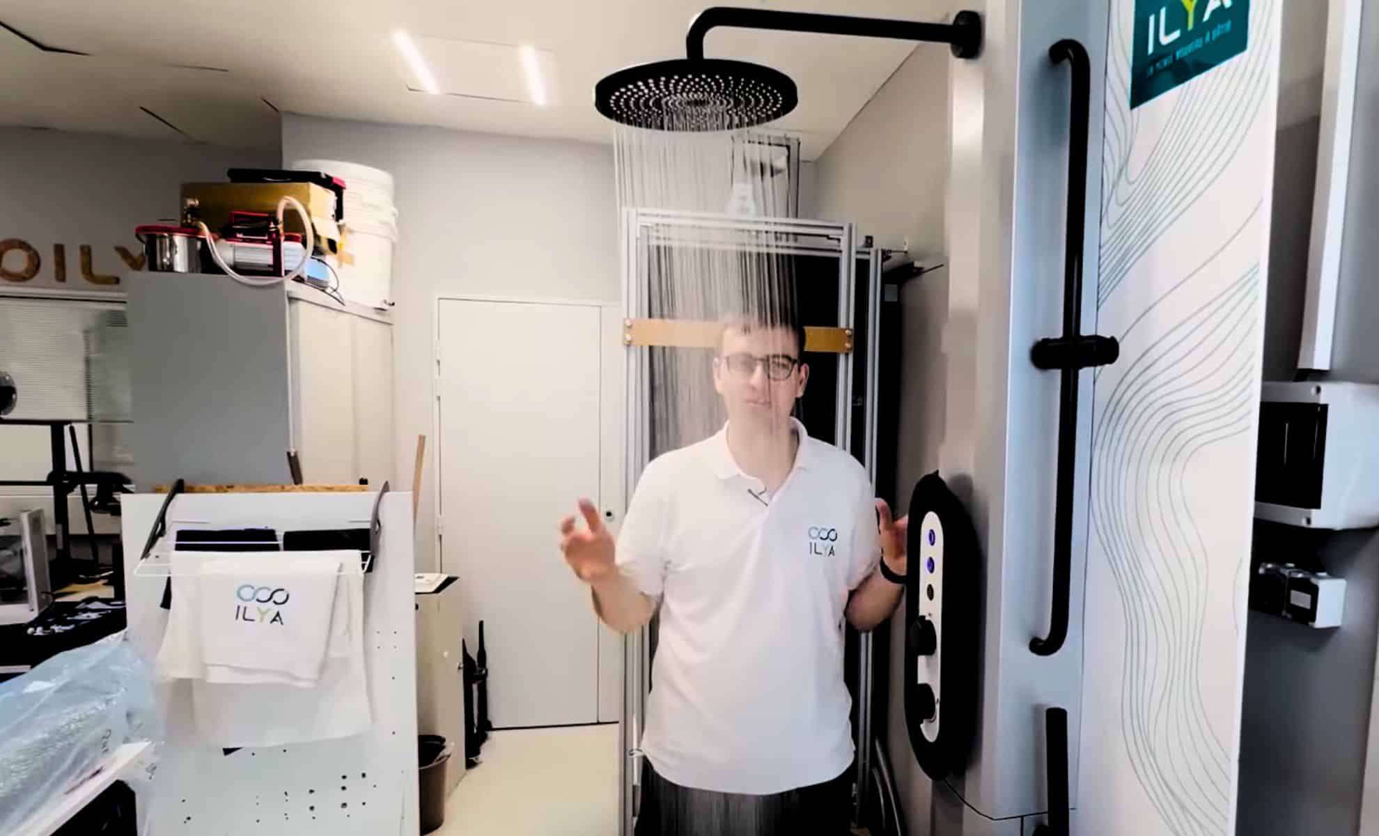Innovative Shower Tech Recycles Just 5 Liters of Water for Hour-Long Comfort 
