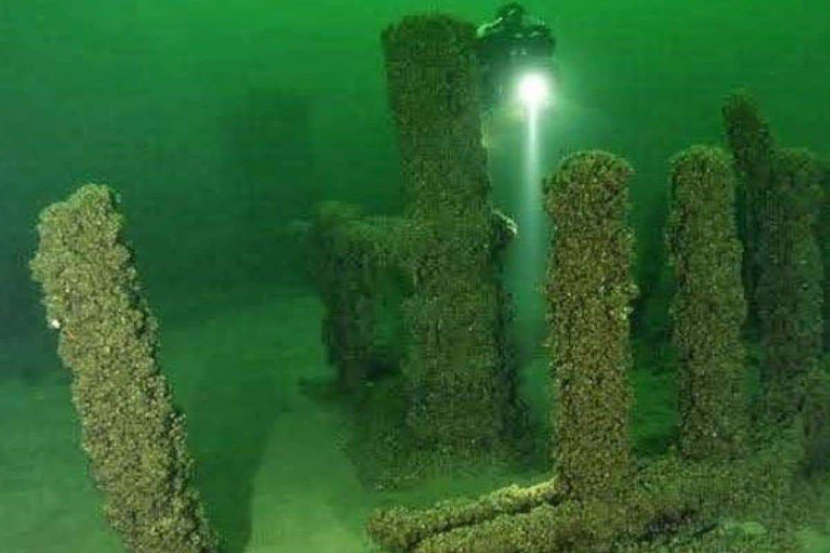 Underwater Stone Monument Unearthed in Lake Michigan Dating Back 10,000 Years 