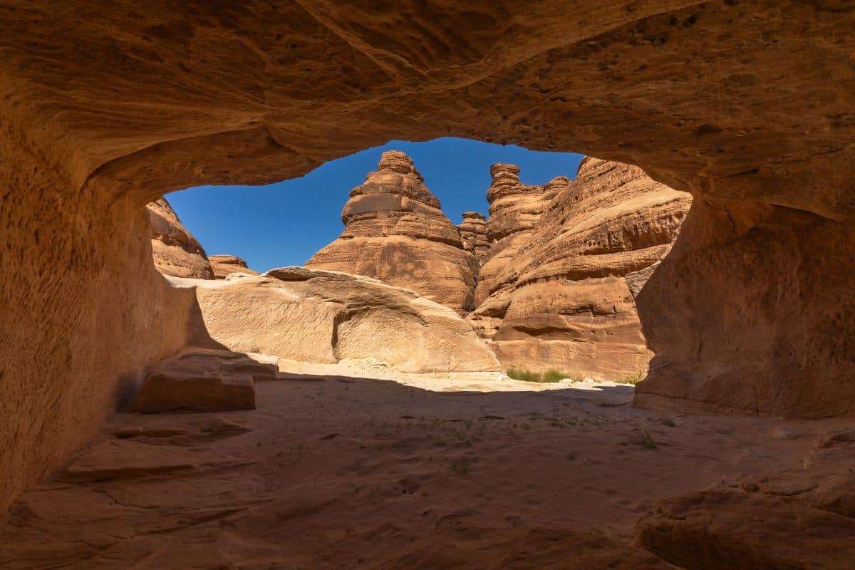 Did Green Arabia Serve as an Early Habitat for Human Ancestors? 