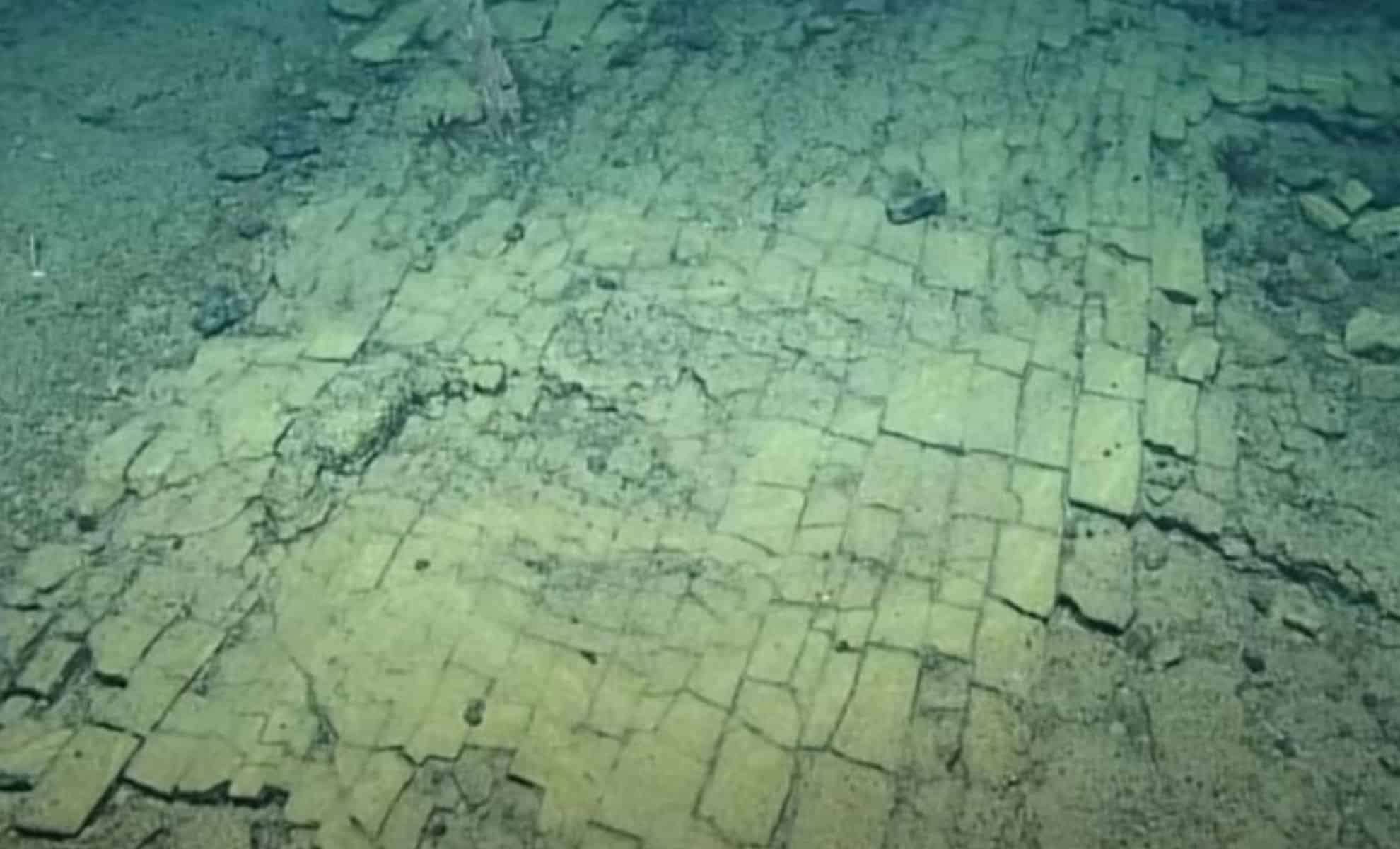 Researchers Unveil Enigmatic ‘Yellow Brick Road’ Formation Beneath the Pacific Ocean 