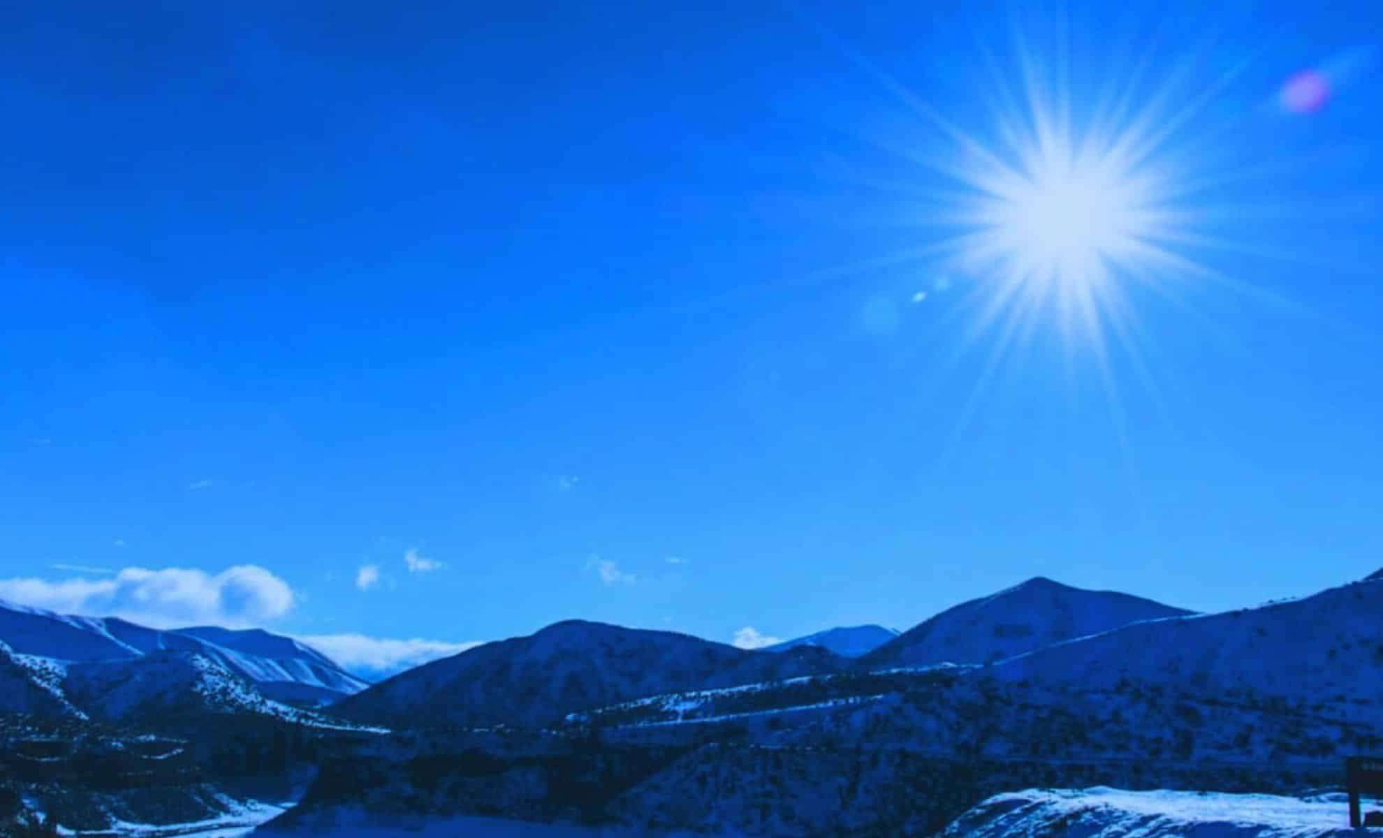 Scientists Pinpoint Volcanic Source Behind 1831’s Blue Sun and Global Chill 