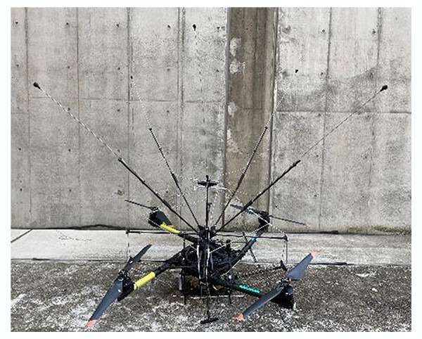 Lightning-resistant-drone-47410b586d0e42e443c51ae0161938e2.jpeg