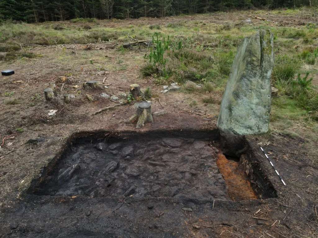 The-newly-discovered-stone-circle-is-thought-to-date-back-3700-years-68ddf87de1e23ee47f76ba04abfed780.jpeg