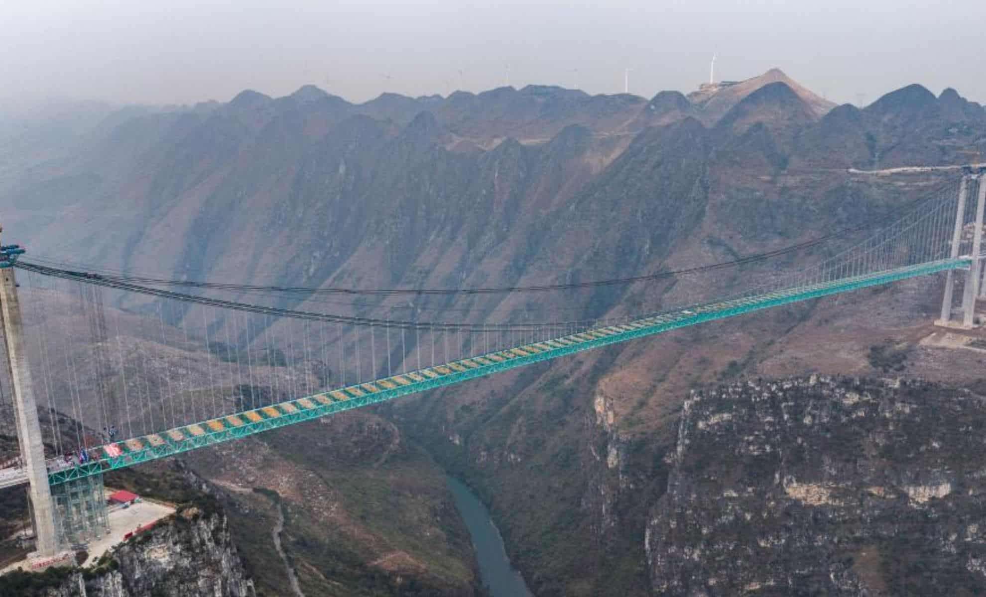 China's New Tallest Bridge to Slash Canyon Crossing Time from Hours to Minutes 