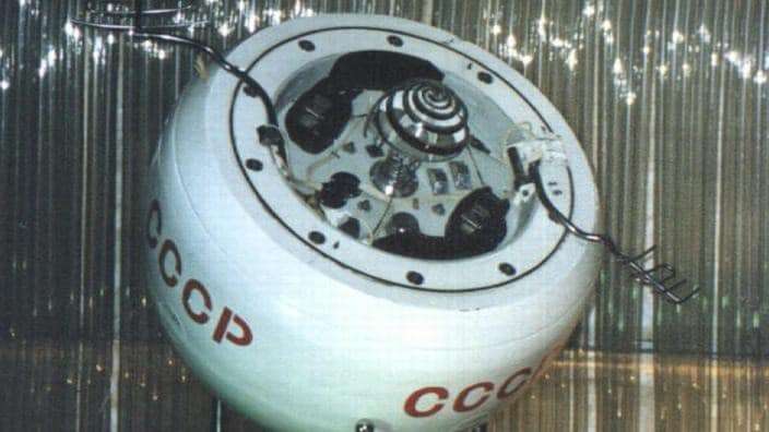 The-Venera-8-descendent-module-6c283dc853007e8312824ff69754d395.jpeg