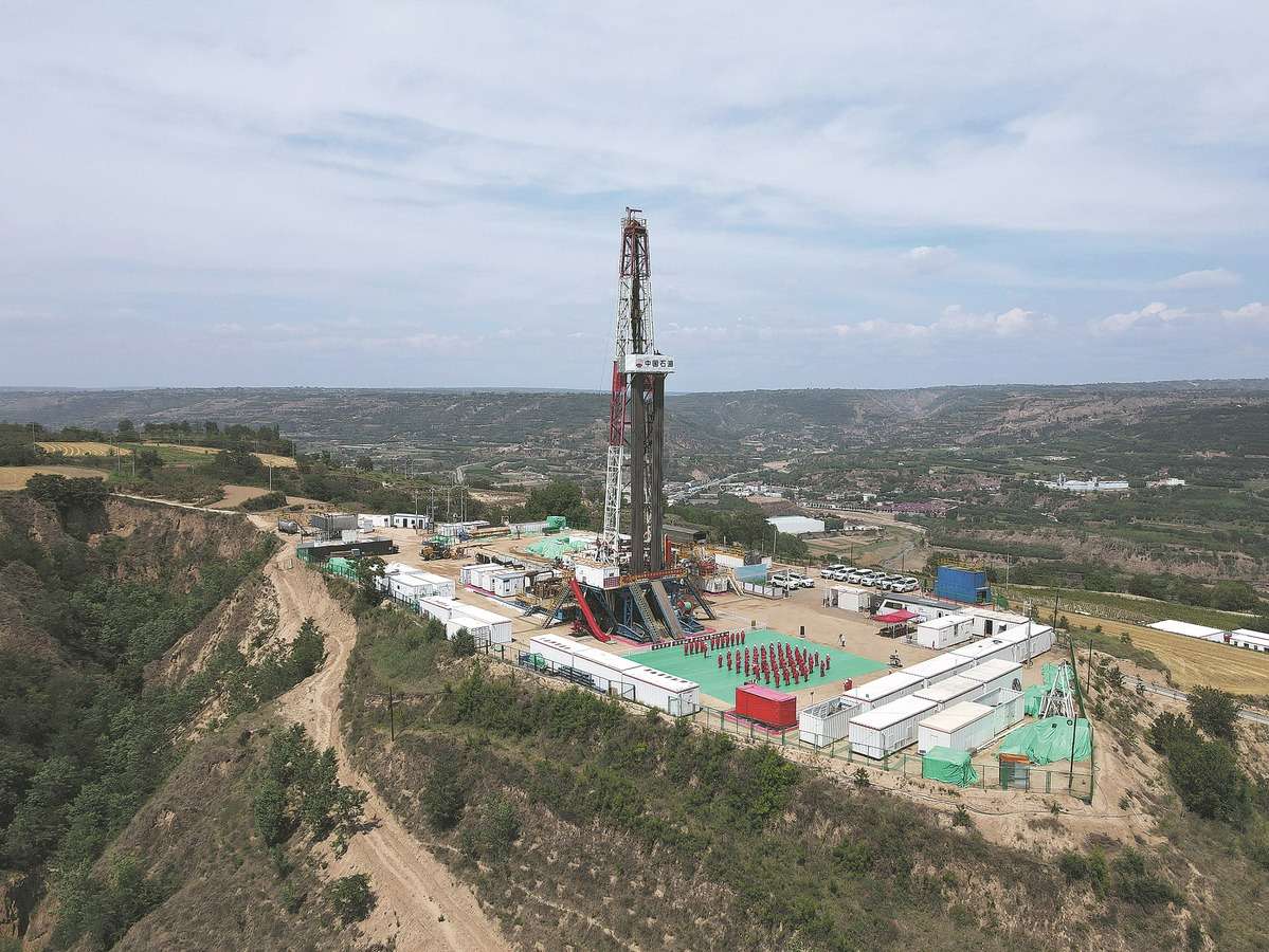 The-Ordos-Basin-known-for-its-abundant-oil-and-uranium-resources-7eed0f31c09cfe6cba53d11e63377815.jpeg