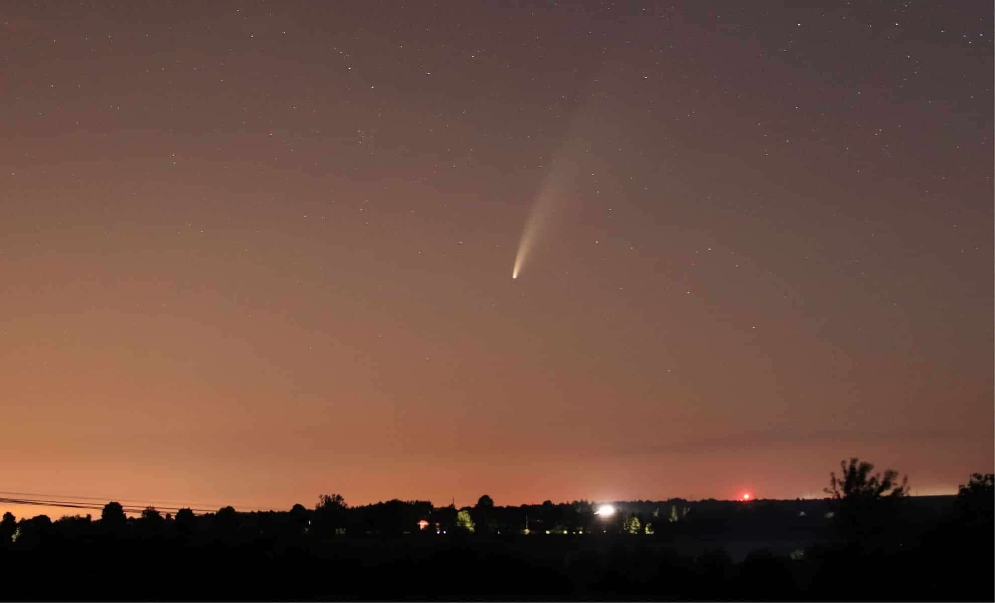 Late-Night Sonic Boom in Los Angeles Linked to SpaceX Capsule Return 
