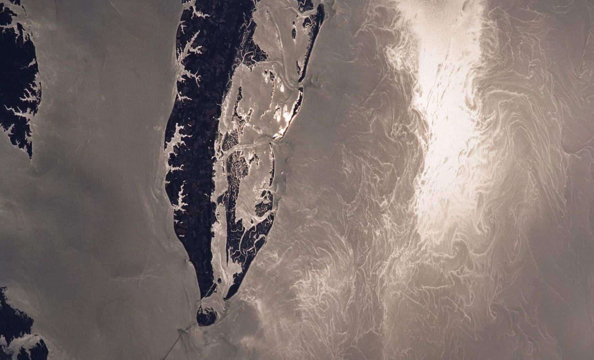 New Satellite Reveals Hidden Heat Flows Deep Within Oceans 