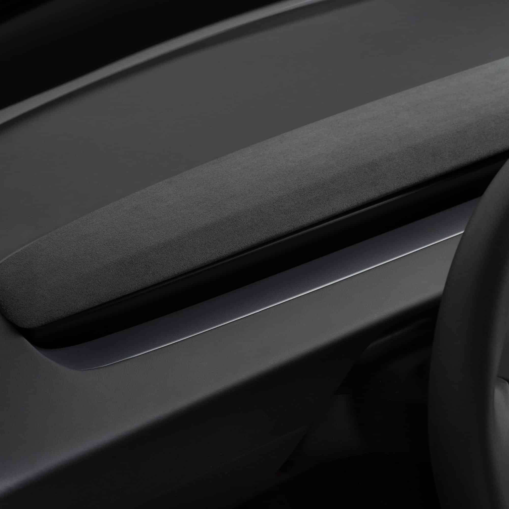 Tesla-80dcb02410c753143e75d905a0b16196.jpeg