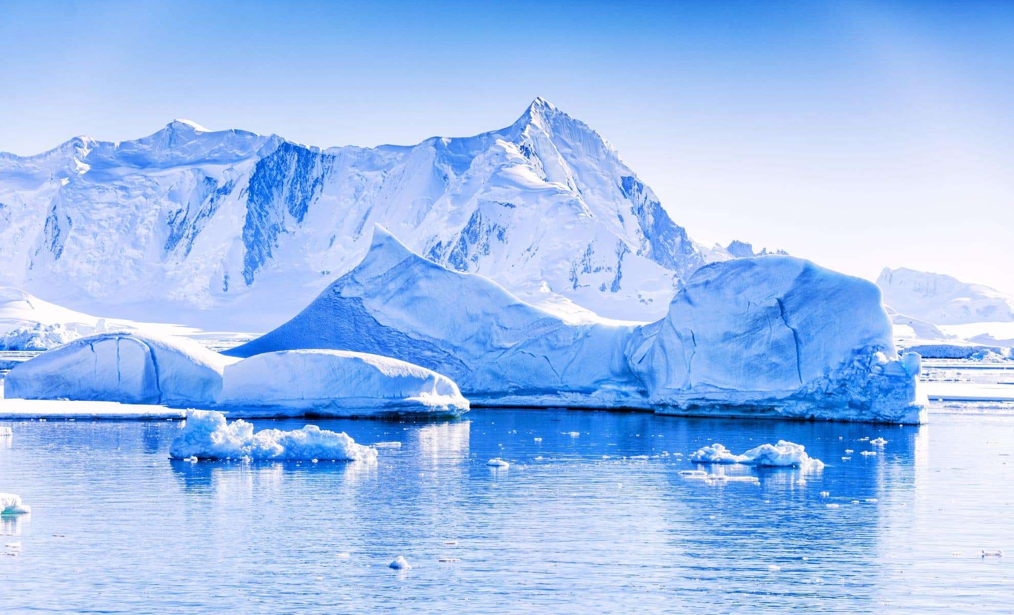 Antarctic Atmospheric Rivers Set to Double, Escalating Global Sea-Level Rise Threat 